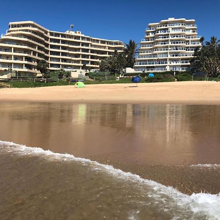 Sands Beach Breaks Beach Front Ballito Apartment Exterior photo