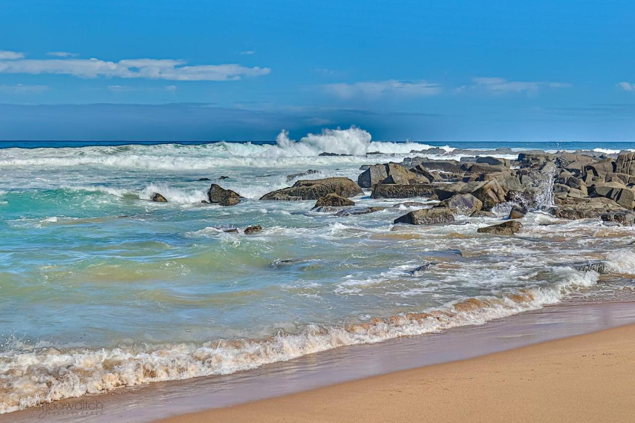 Sands Beach Breaks Beach Front Ballito Apartment Exterior photo