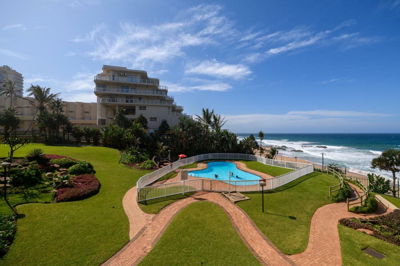 Sands Beach Breaks Beach Front Ballito Apartment Exterior photo