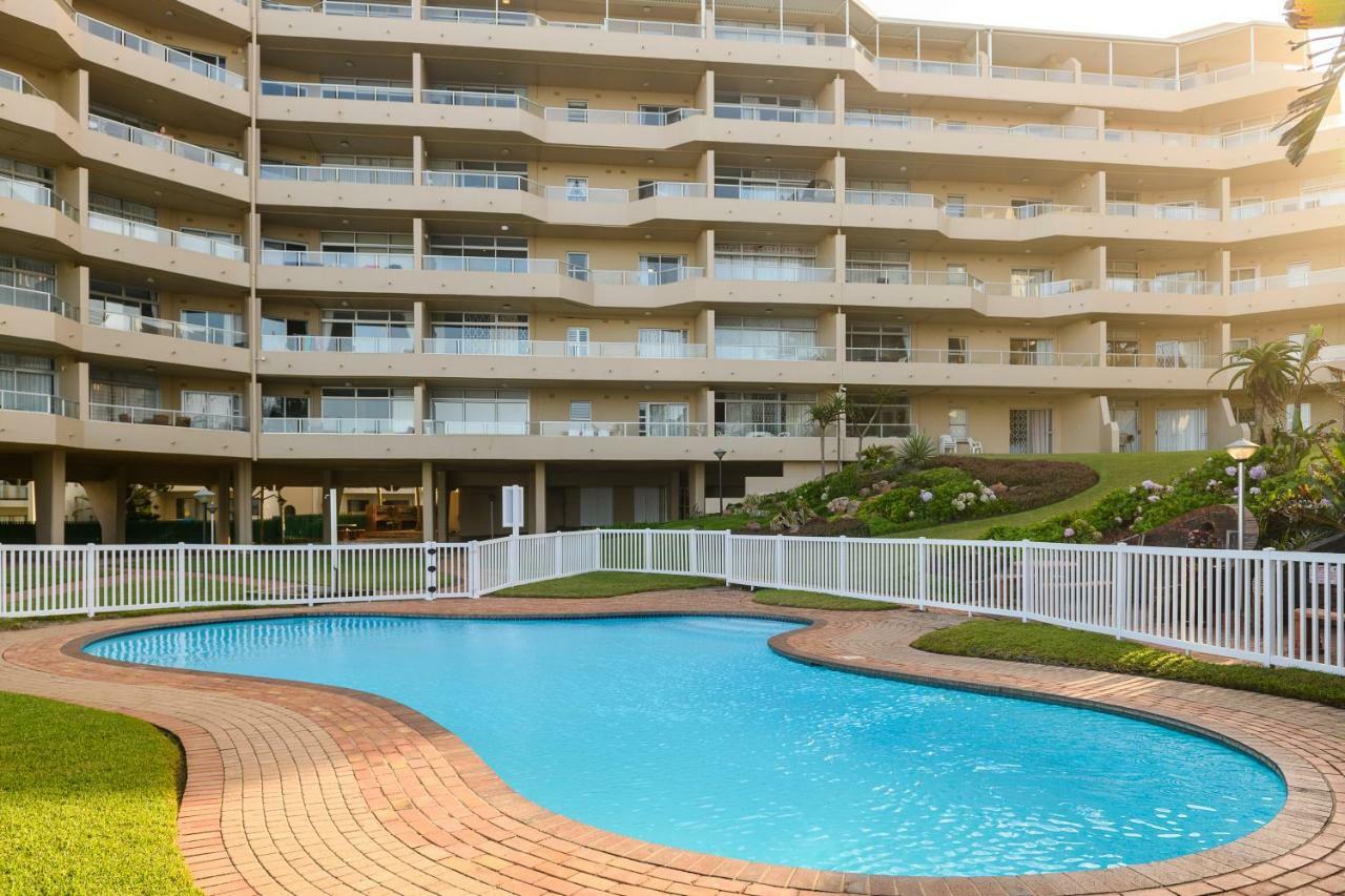 Sands Beach Breaks Beach Front Ballito Apartment Exterior photo